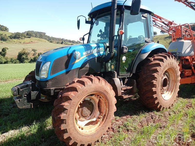 Foto 1 - Trator New Holland TL 75 ano 2017
