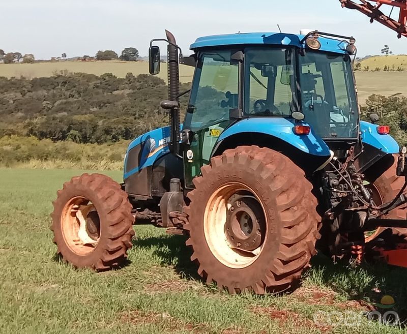 Foto 3 - Trator New Holland TL 75 ano 2017