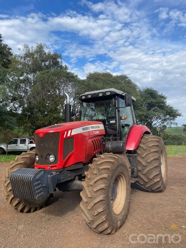Foto 2 - Trator Massey Ferguson MF 7390 Dyna 6 ano 2014