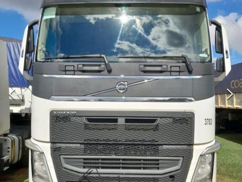 Foto Cavalo Volvo FH500 6x4T