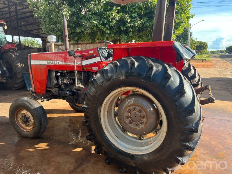 Foto 1 - Trator Massey Ferguson 272 ano 1992