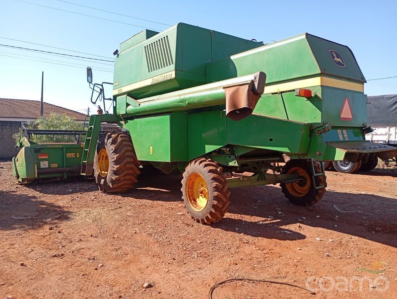 Foto 3 - Colheitadeira John Deere 1175 ano 2014