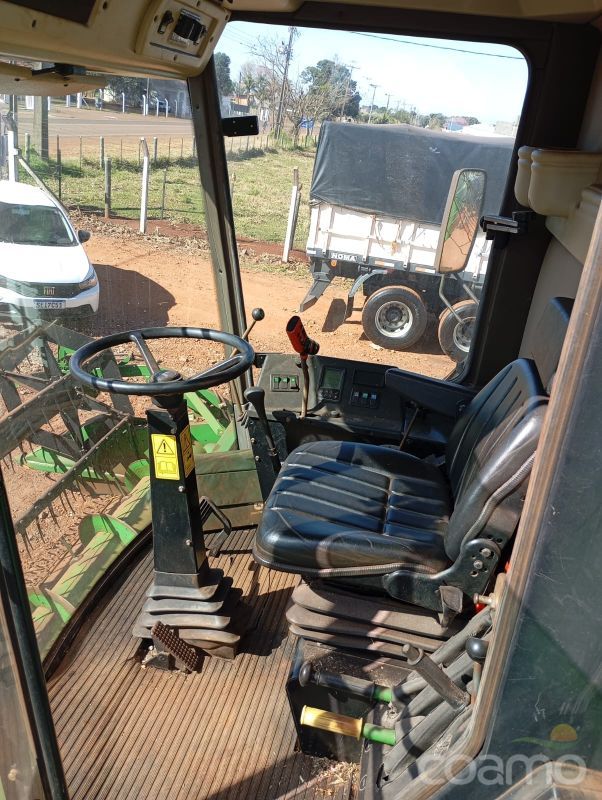 Foto 5 - Colheitadeira John Deere 1175 ano 2014