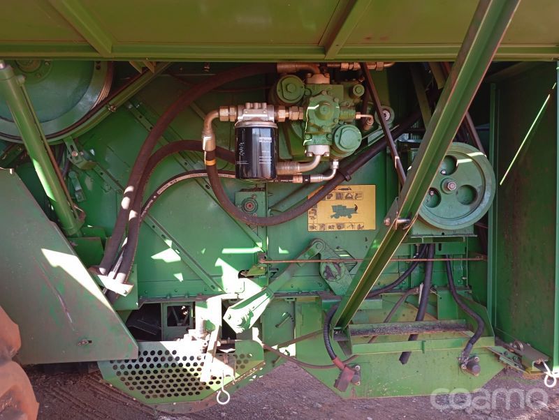 Foto 10 - Colheitadeira John Deere 1175 ano 2014