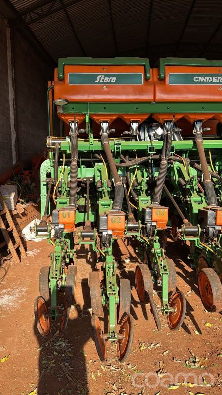 Foto 3 - Plantadeira Stara Cinderela ano 2022