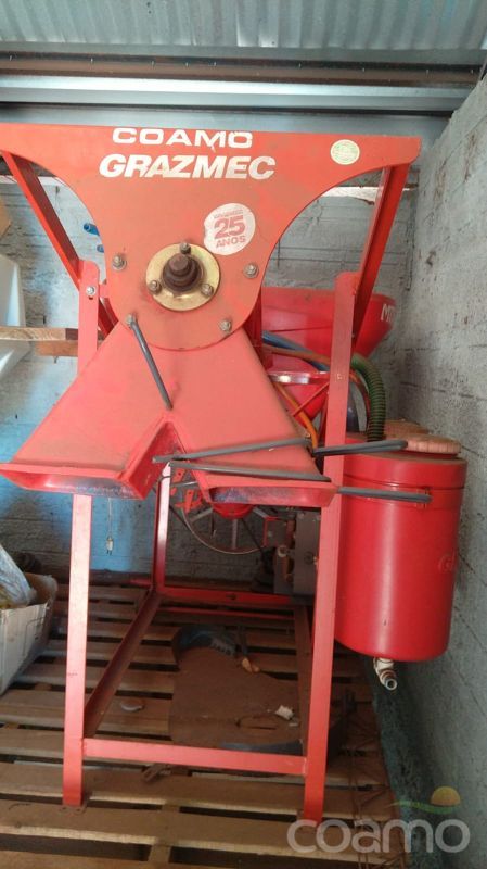 Foto 1 - Tratamento de Semente Grazmec MTS 60 ano 2012