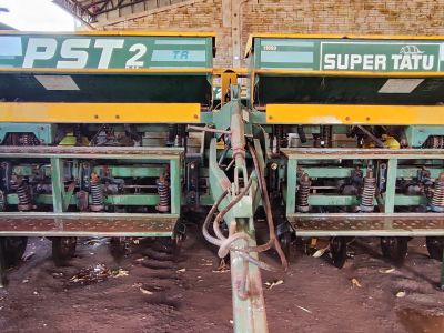 Foto 1 - Plantadeira Tatu PST2