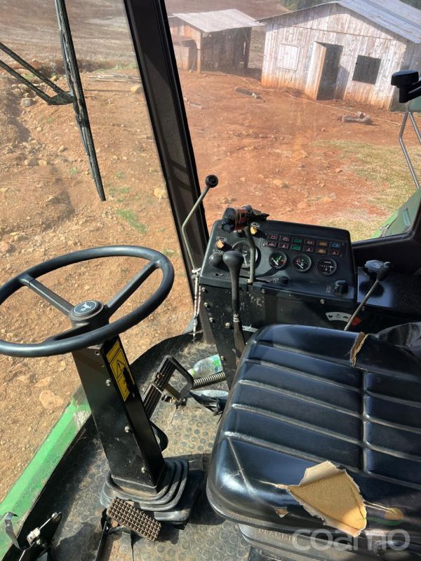 Foto 8 - Colheitadeira John Deere 1175 ano 2011