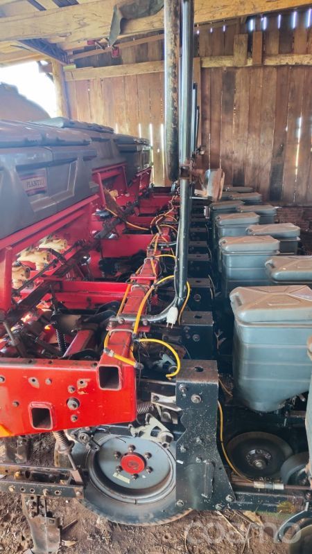 Foto 6 - Plantadeira Semeato Sol Tower ano 2013