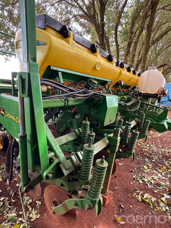 Foto 1 - Plantadeira John Deere 1113 ano 2015