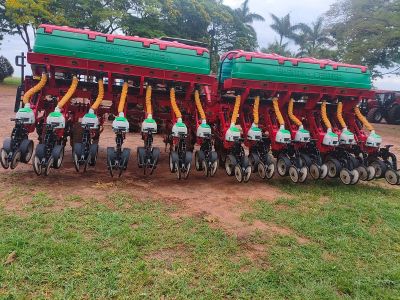 Foto Plantadeira Planti Center TERRAÇUS