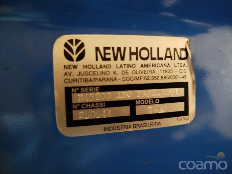 Foto 10 - Trator FORD 7630 ano 2001