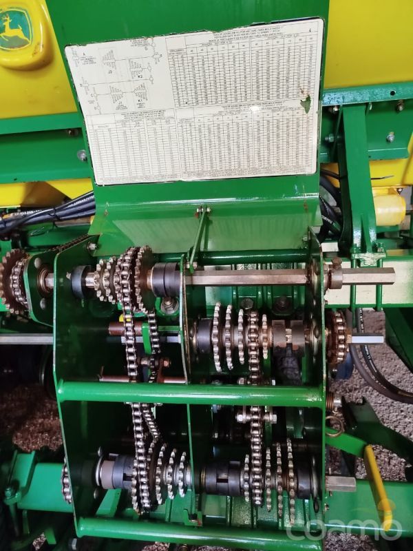Foto 6 - Plantadeira John Deere 1109 ano 2014