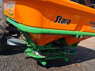 Foto Distribuidor de Sólidos Stara 1300