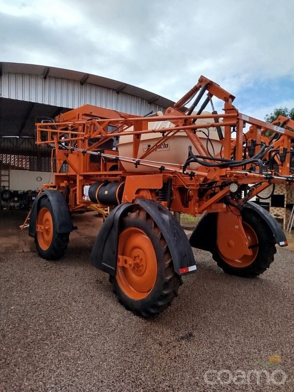 Foto 3 - Pulverizador Autopropelido Jacto UNIPORT 2000 ano 2004