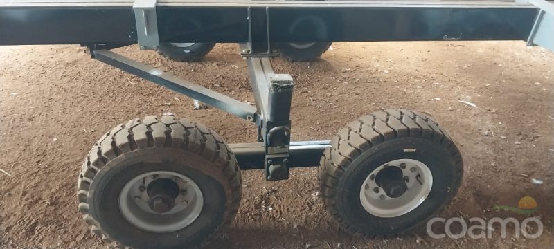 Foto 2 - Carr. Transporte implemento Turim CTP 30 ano 2012