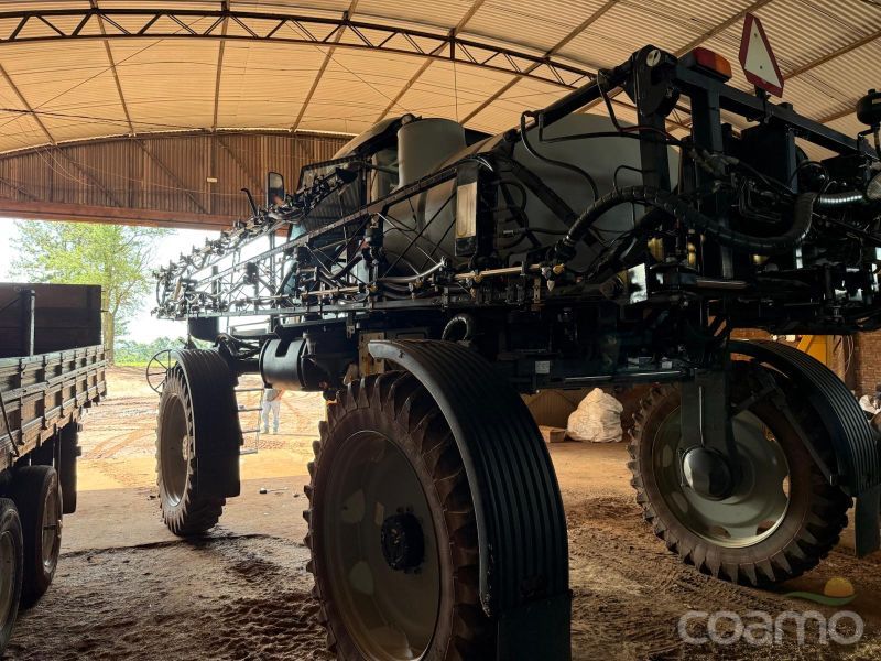 Foto 4 - Pulverizador Autopropelido Massey Ferguson MF 9030 ano 2017