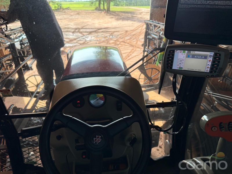 Foto 7 - Pulverizador Autopropelido Massey Ferguson MF 9030 ano 2017