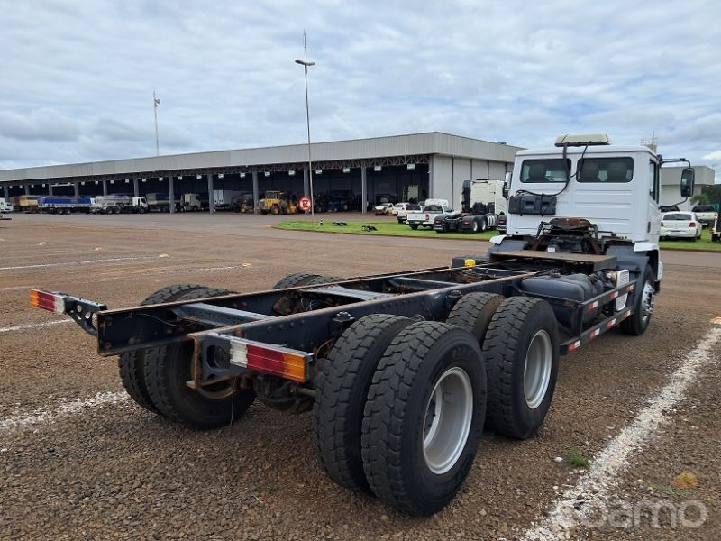 Foto 5 - Caminhão Mercedes Bens Atron 2729 6x4 ano 2013/2013