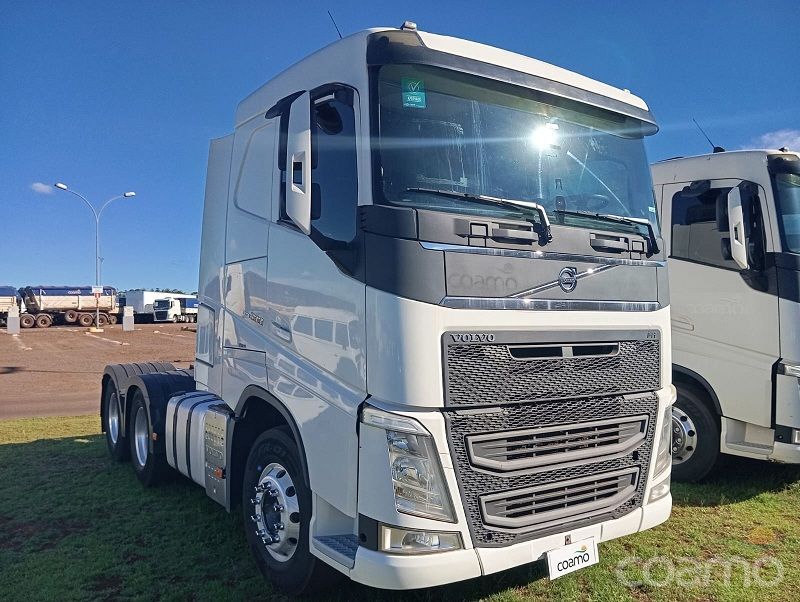 Foto 1 - Cavalo Volvo FH500 6x4T ano 2018/2019