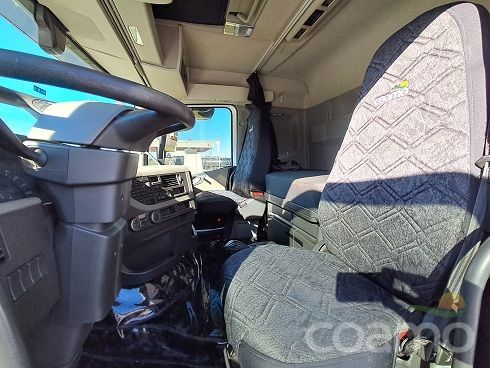 Foto 5 - Cavalo Volvo FH500 6x4T ano 2018/2019