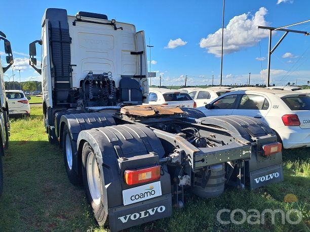 Foto 3 - Cavalo Volvo FH500 6x4T ano 2018/2019