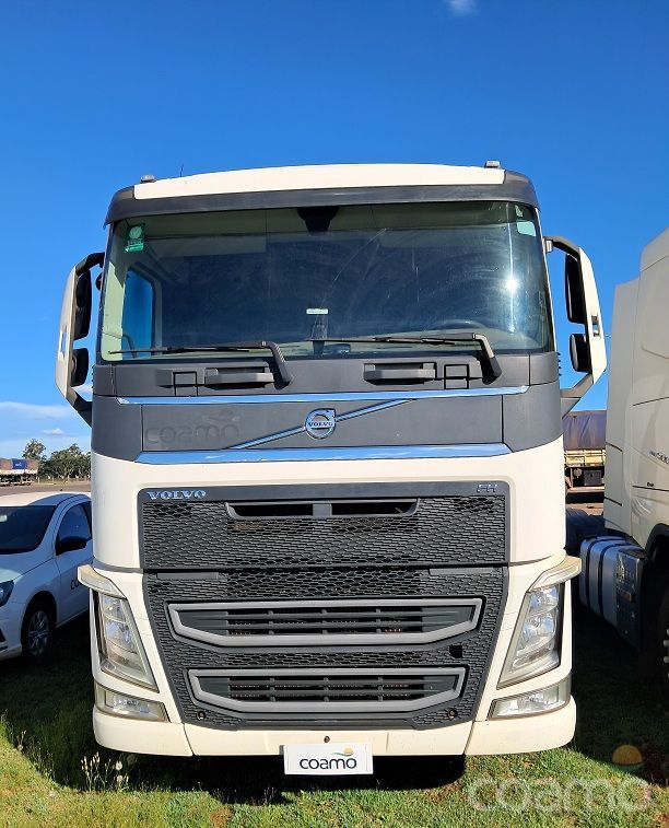 Foto 2 - Cavalo Volvo FH500 6x4T ano 2018/2019