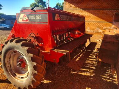 Foto Semeadeira Semeato TDNG