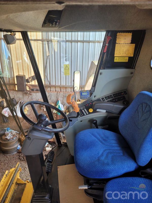 Foto 5 - Colheitadeira New Holland TC 5070 ano 2017