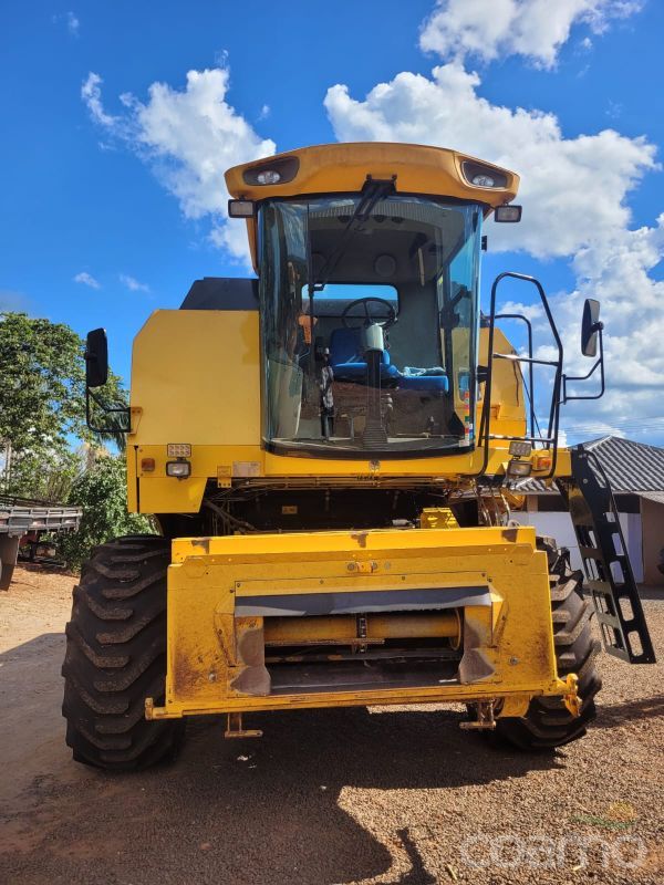 Foto 9 - Colheitadeira New Holland TC 5070 ano 2017