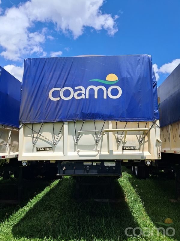 Foto 2 - Semi-reboque Randon Bi Caçamba ano 2016/2017