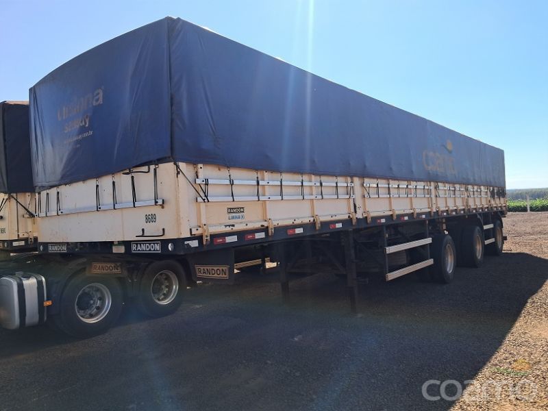Foto 2 - Semi-reboque Randon Graneleiro  ano 2015/2015