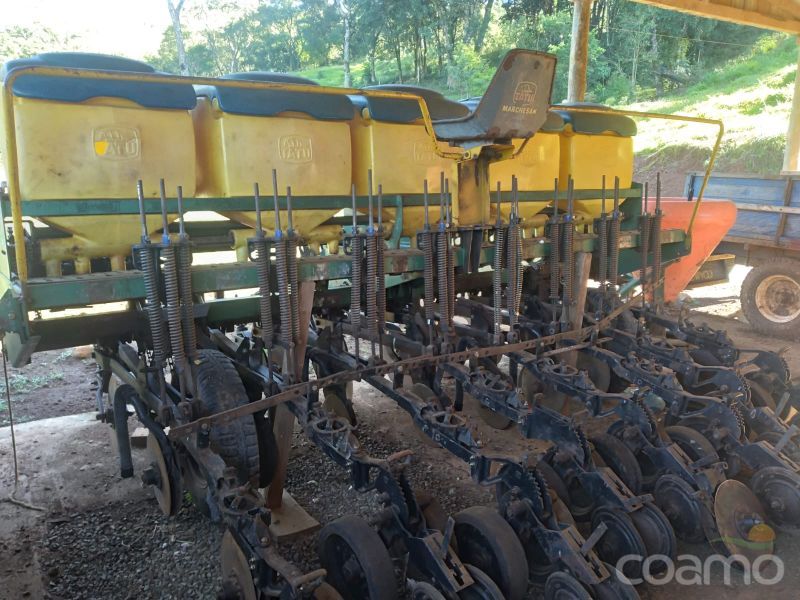 Foto 4 - Plantadeira Tatu ULTRAFLEX  ano 2003