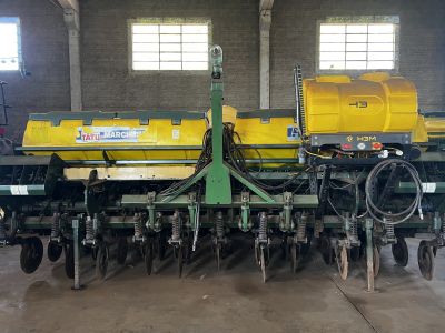 Foto - Plantadeira Tatu PST 4 FLEX