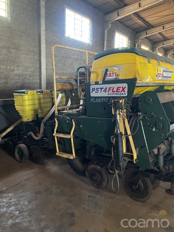 Foto 3 - Plantadeira Tatu PST 4 FLEX ano 2009