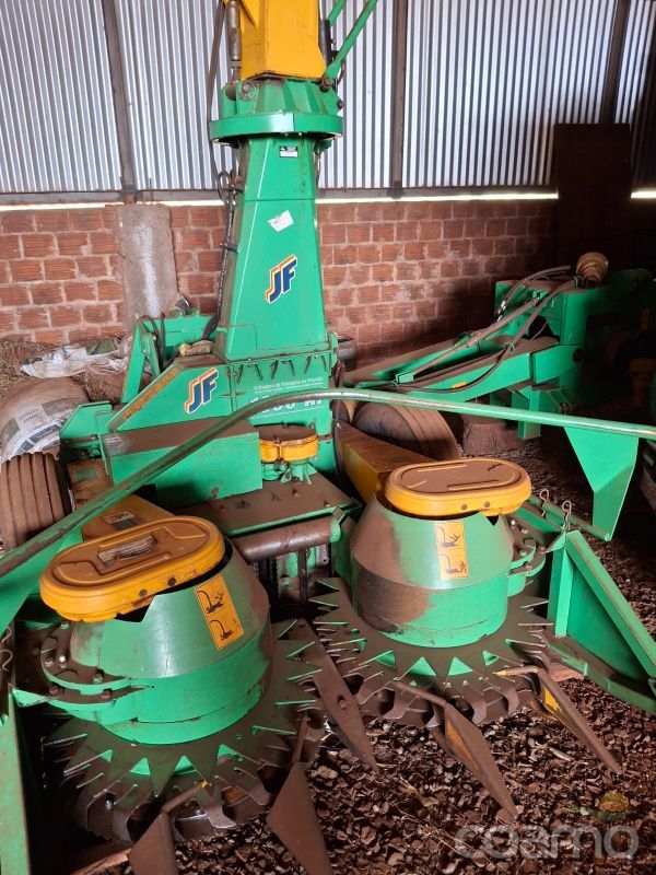 Foto 2 - Colhedora de Forragens JF JF 1600 AT ano 2019