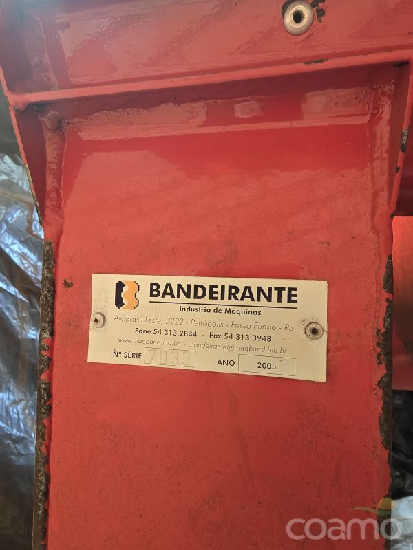 Foto 1 - Tratamento de Semente BANDEIRANTES MTSB 1060 ano 2005