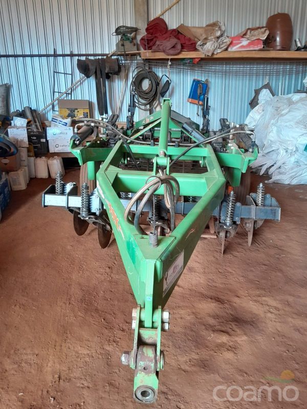 Foto 3 - Escarificador STARA FOX ano 2015