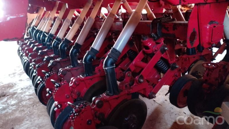 Foto 4 - Semeadeira Semeato SSM23 ano 2004