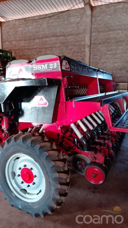 Foto 8 - Semeadeira Semeato SSM23 ano 2004