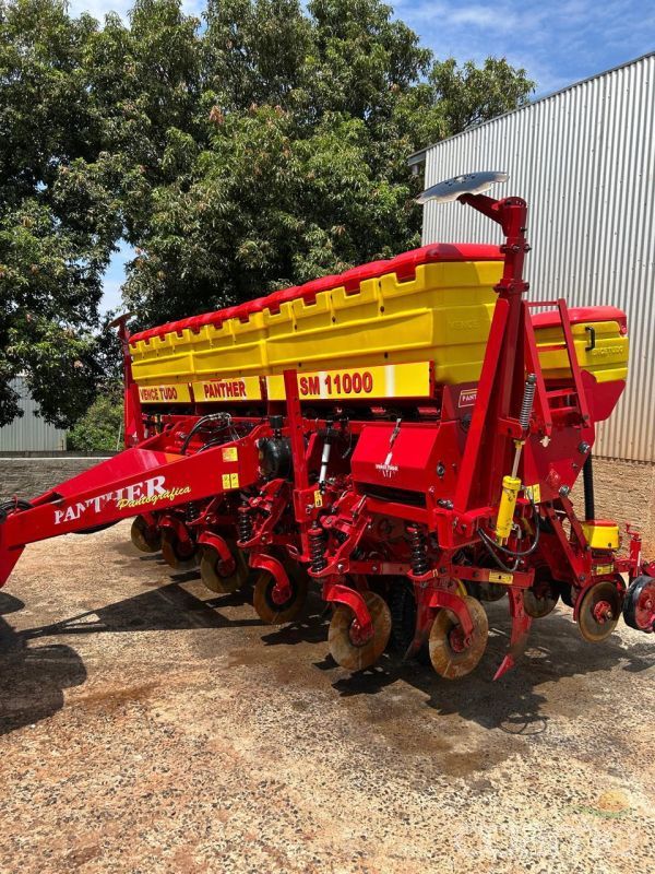 Foto 5 - Plantadeira Vence Tudo PANTHER SM 11000 ano 2018