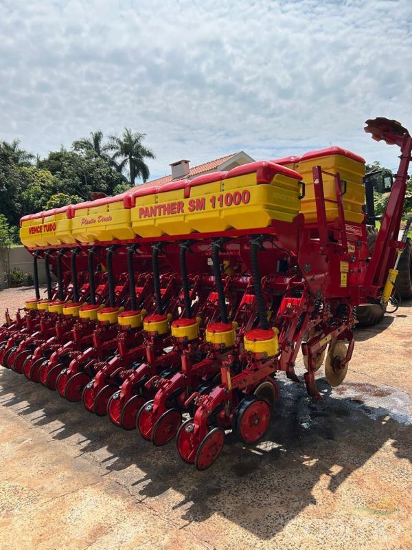 Foto 8 - Plantadeira Vence Tudo PANTHER SM 11000 ano 2018