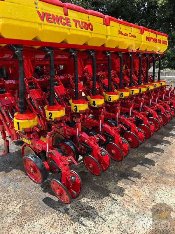 Foto 9 - Plantadeira Vence Tudo PANTHER SM 11000 ano 2018