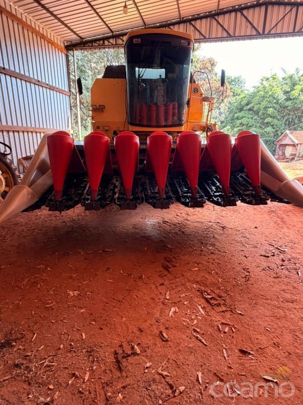 Foto 1 - Plataforma de Milho Vence Tudo Bocuda ano 2004