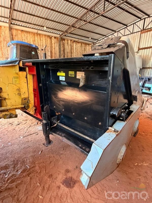 Foto 7 - Plataforma de Milho Vence Tudo Bocuda ano 2004