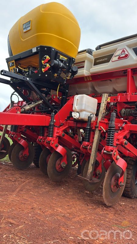 Foto 8 - Plantadeira Semeato Sol Tower ano 2012