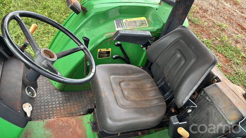 Foto 6 - Trator John Deere 5600 ano 2002