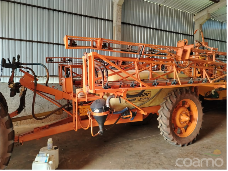 Foto 3 - Pulverizador Jacto Advance 3000 AM 24 ano 2001