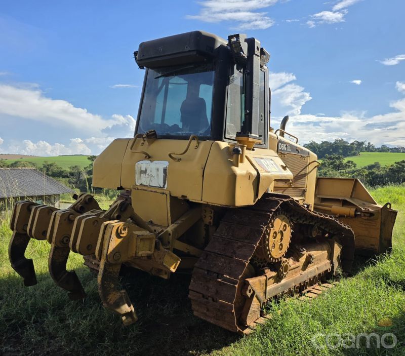 Foto 9 - Trator Esteira Outra Outro ano 2004