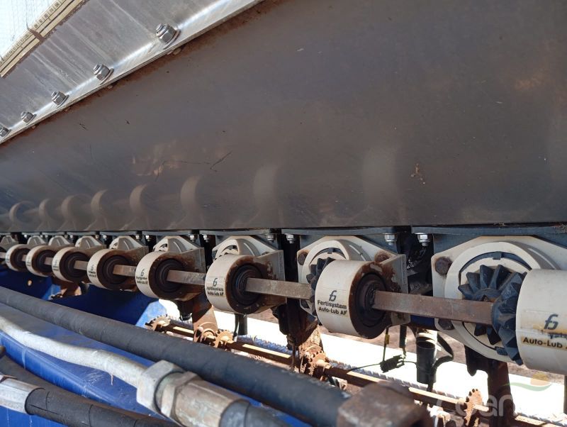 Foto 4 - Semeadeira Imasa MPX 5000 ano 2011